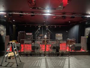 ���C�u�n�E�XCLASH�X�e�[�W