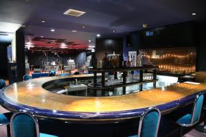 ���C�u�n�E�XCLASH�o�[�J�E���^�[